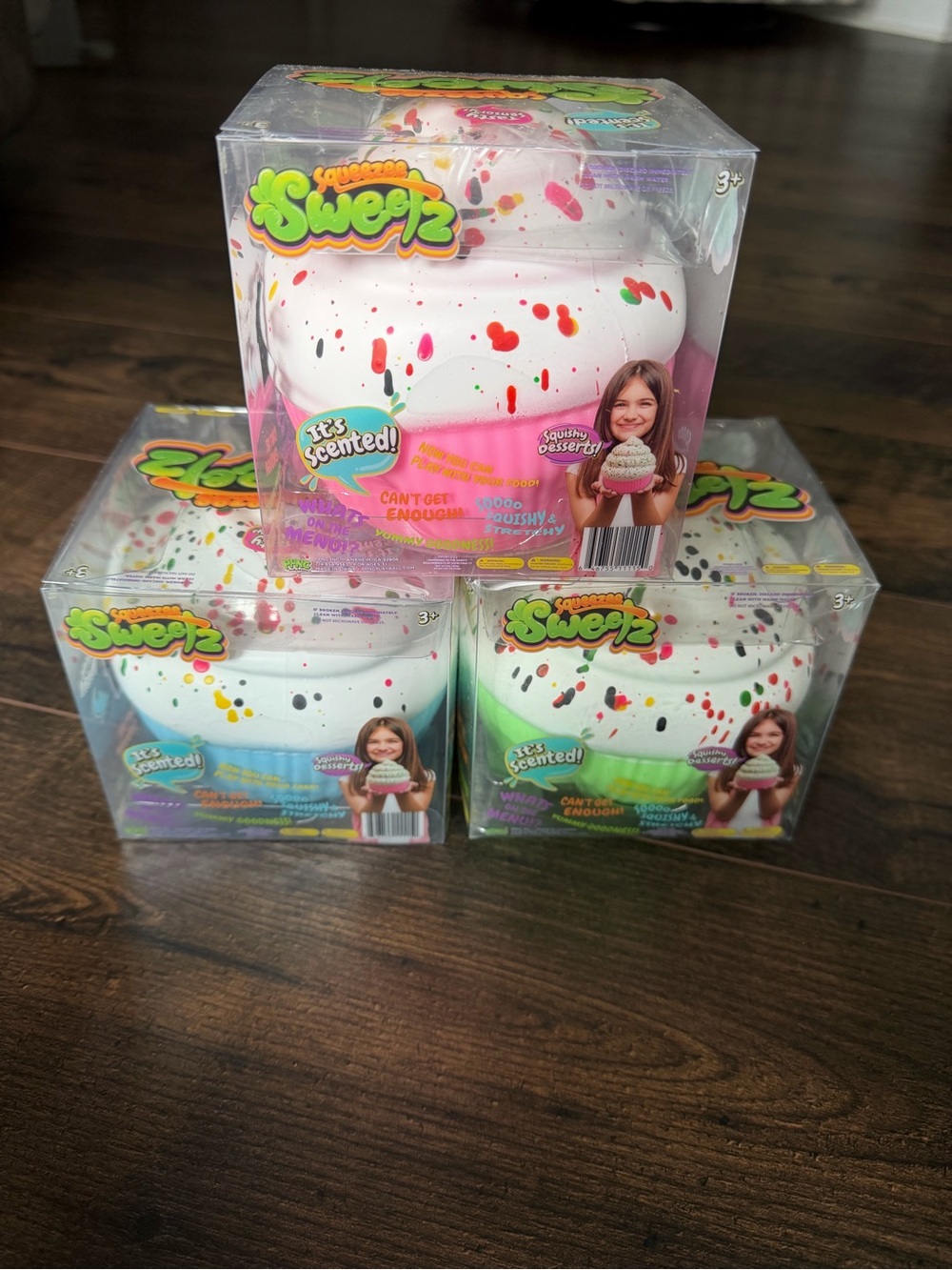 Squeeze Sweets Squishy Scented Cupcake - bundle